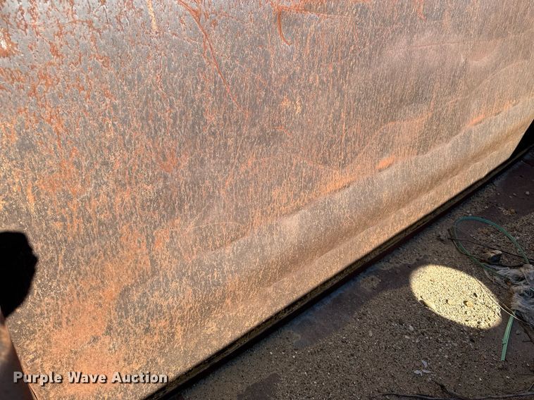 image for item EJ3069 2002 Bell 4206D tractor with scraper