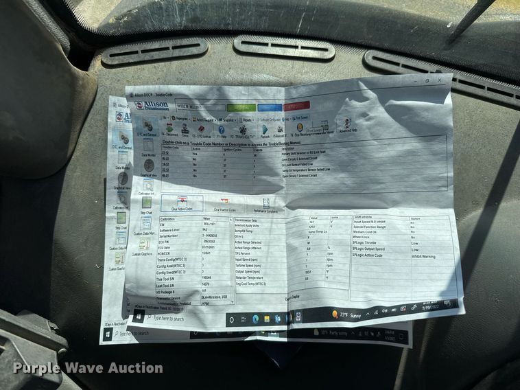 image for item EJ3069 2002 Bell 4206D tractor with scraper