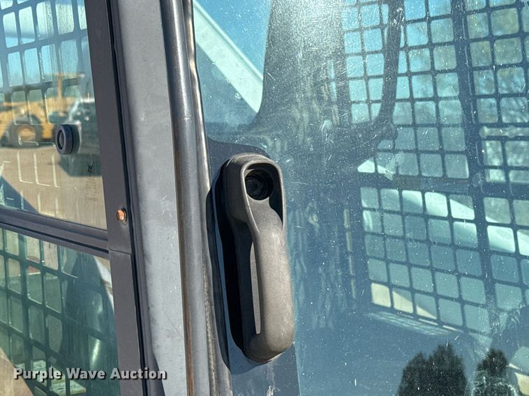 image for item EJ3070 2012 Bobcat T870 tracked skid steer loader