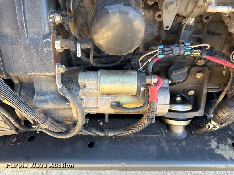 image for item EJ3070 2012 Bobcat T870 tracked skid steer loader