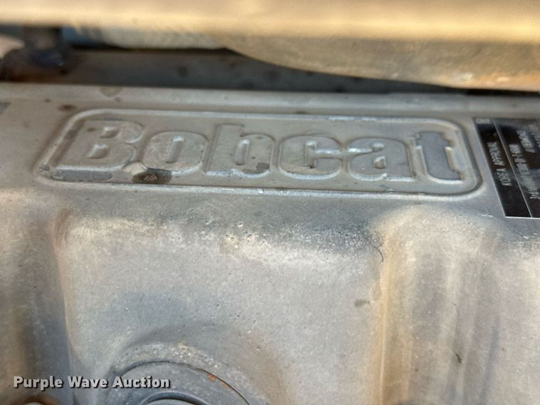 image for item EJ3070 2012 Bobcat T870 tracked skid steer loader