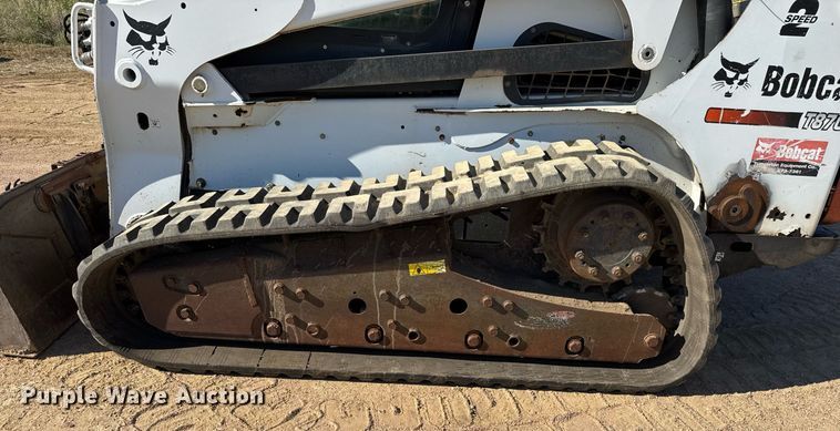 image for item EJ3070 2012 Bobcat T870 tracked skid steer loader