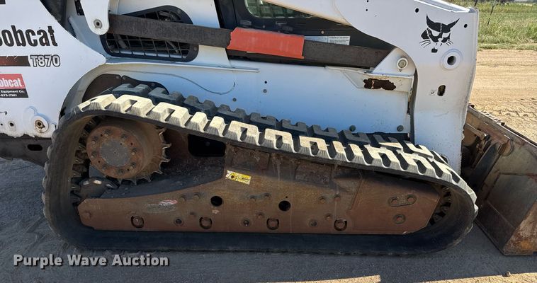 image for item EJ3070 2012 Bobcat T870 tracked skid steer loader