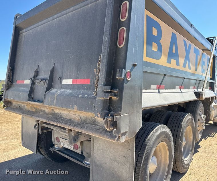 image for item EJ3071 2015 Western Star 4700SF dump truck