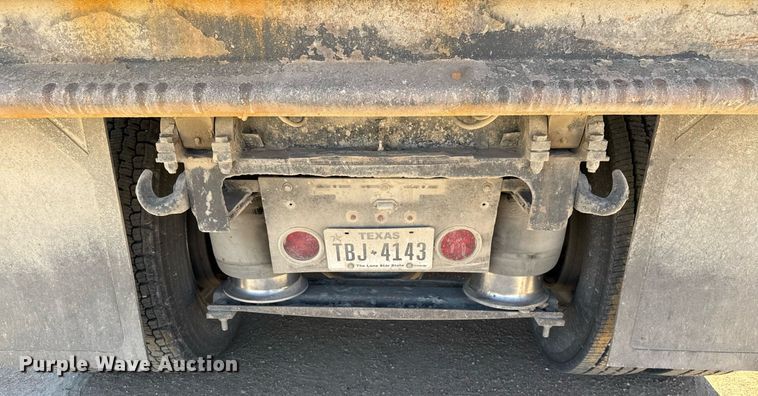 image for item EJ3071 2015 Western Star 4700SF dump truck