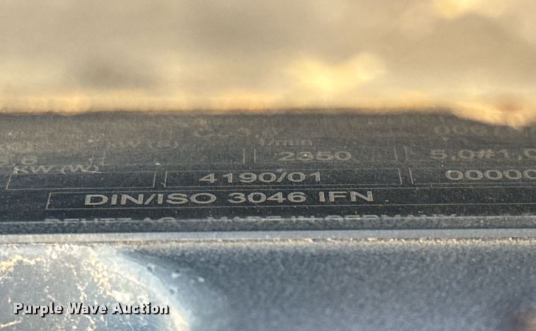 image for item EJ3072 2002 Bobcat 873 skid steer loader