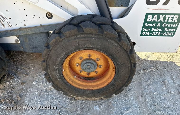 image for item EJ3072 2002 Bobcat 873 skid steer loader