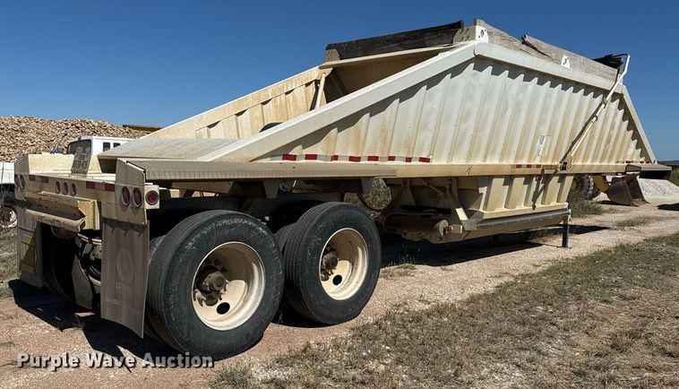 image for item EJ3073 2017 CTS BDT-40 bottom dump trailer