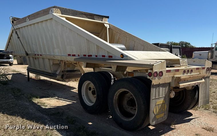image for item EJ3073 2017 CTS BDT-40 bottom dump trailer