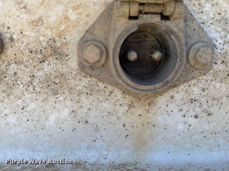 image for item EJ3073 2017 CTS BDT-40 bottom dump trailer