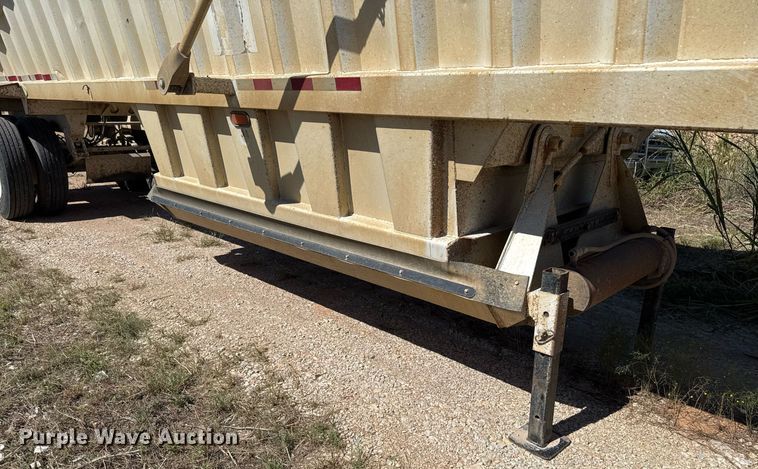 image for item EJ3073 2017 CTS BDT-40 bottom dump trailer