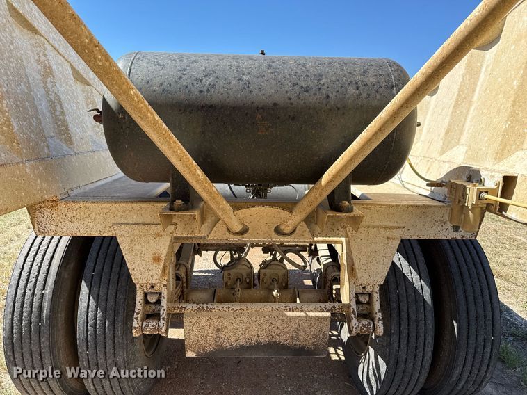 image for item EJ3073 2017 CTS BDT-40 bottom dump trailer