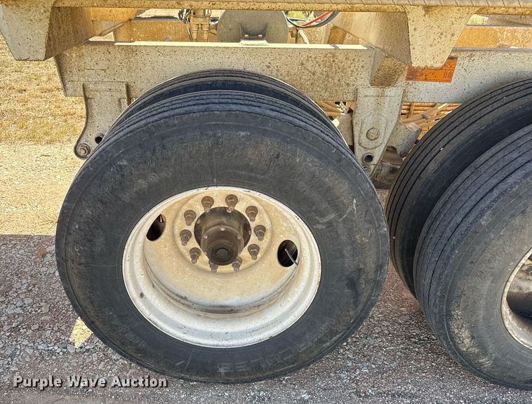 image for item EJ3073 2017 CTS BDT-40 bottom dump trailer