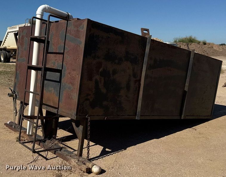 image for item EJ3074 Shop built water tank 