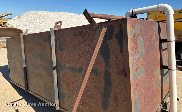 image for item EJ3074 Shop built water tank 