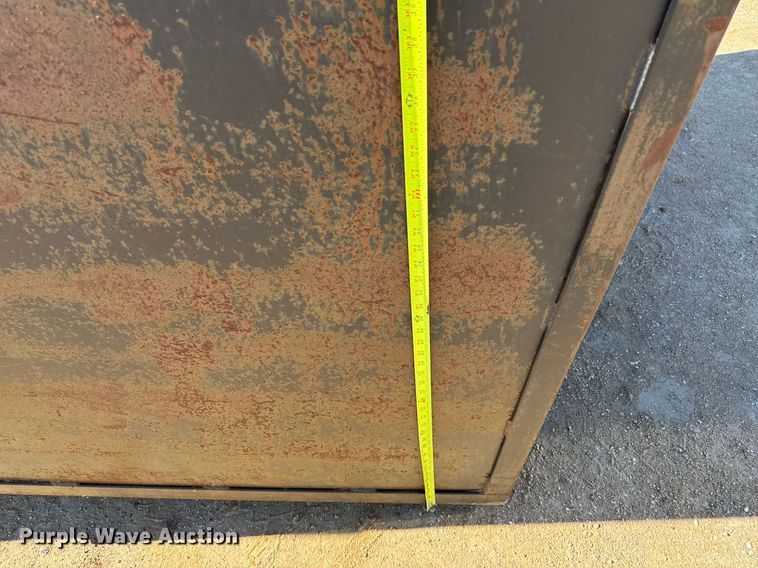 image for item EJ3074 Shop built water tank 