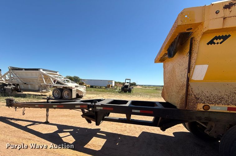 image for item EJ3078 2013 Warren end dump pup trailer