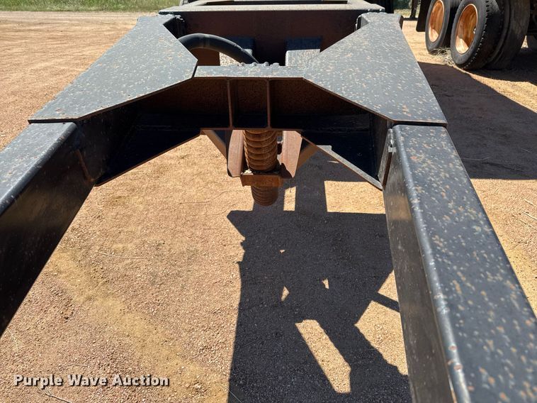 image for item EJ3078 2013 Warren end dump pup trailer