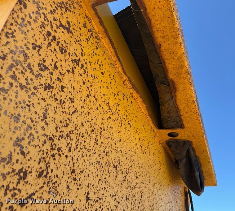 image for item EJ3078 2013 Warren end dump pup trailer