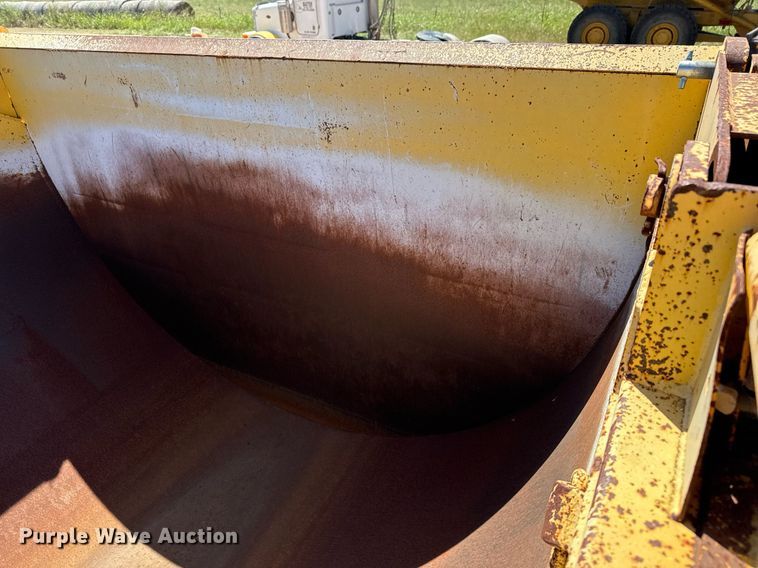 image for item EJ3078 2013 Warren end dump pup trailer