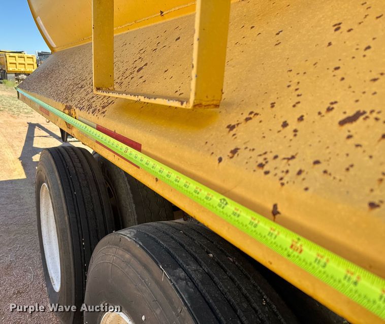 image for item EJ3078 2013 Warren end dump pup trailer