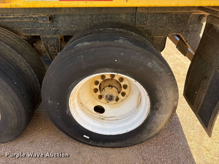 image for item EJ3078 2013 Warren end dump pup trailer