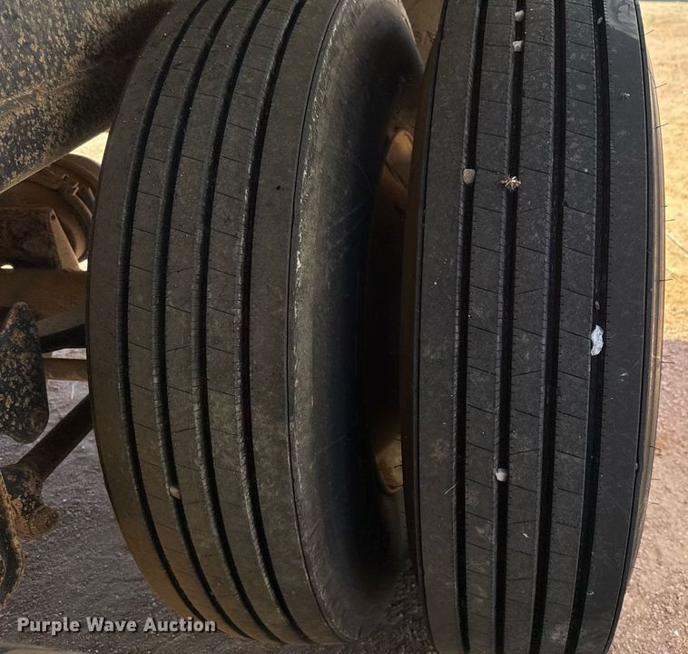 image for item EJ3078 2013 Warren end dump pup trailer