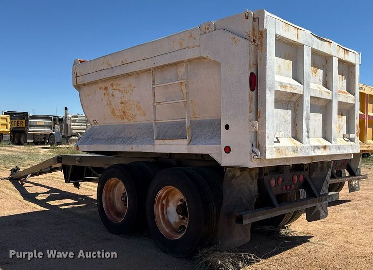 image for item EJ3079 2002 SEI end dump pup trailer