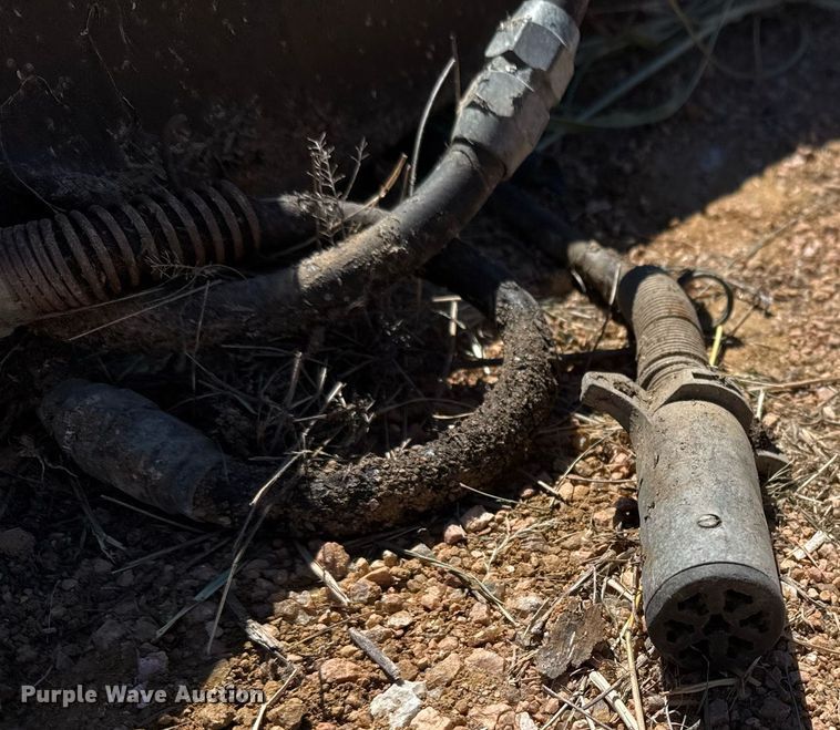 image for item EJ3079 2002 SEI end dump pup trailer