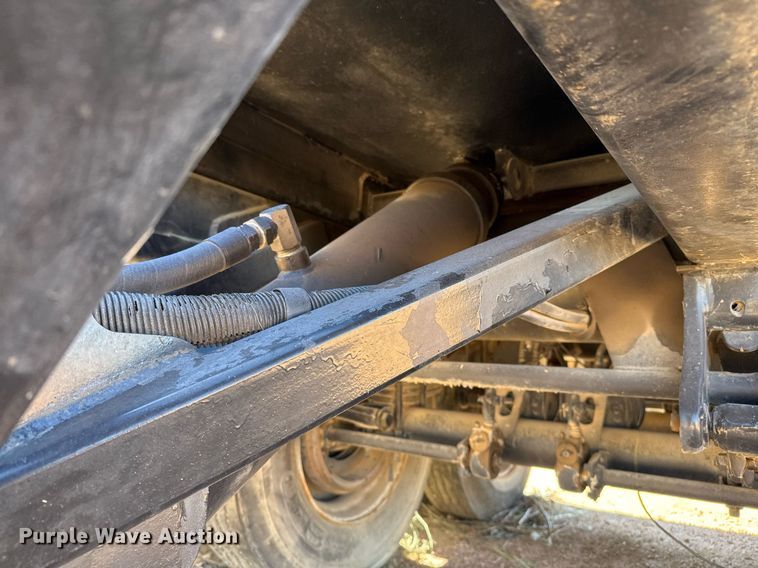 image for item EJ3079 2002 SEI end dump pup trailer