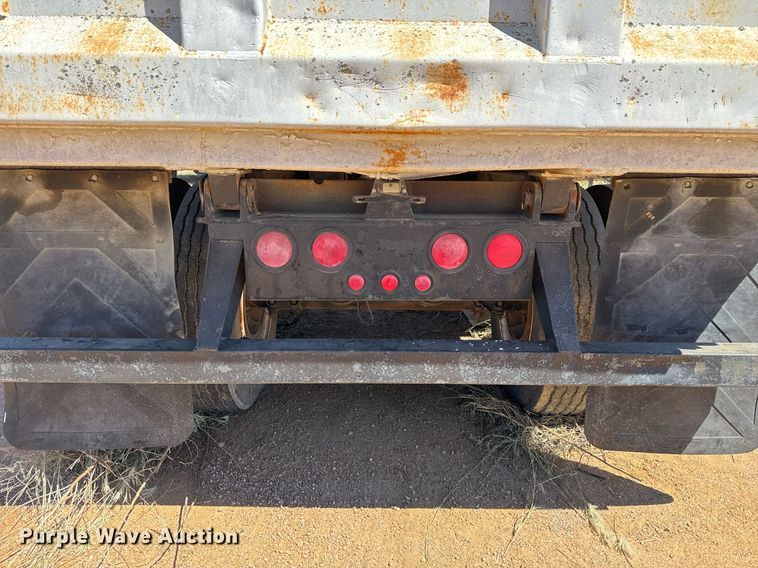 image for item EJ3079 2002 SEI end dump pup trailer