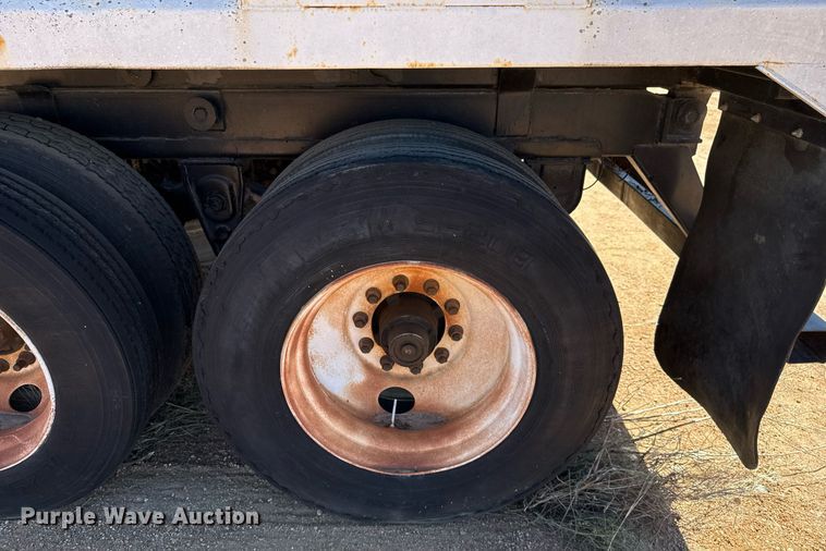 image for item EJ3079 2002 SEI end dump pup trailer