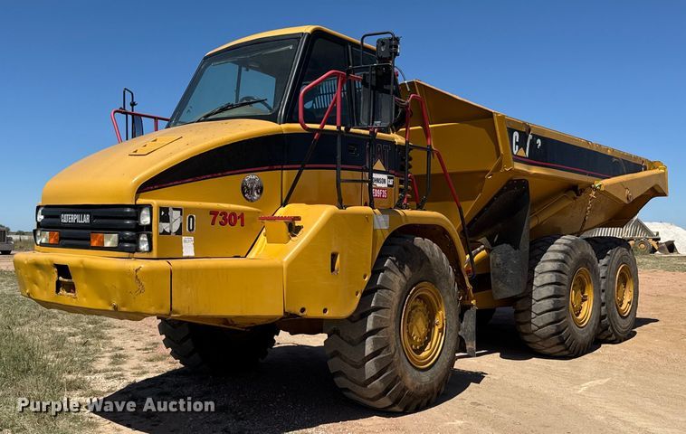 image for item EJ3080 2005 Caterpillar CAT 730 haul truck