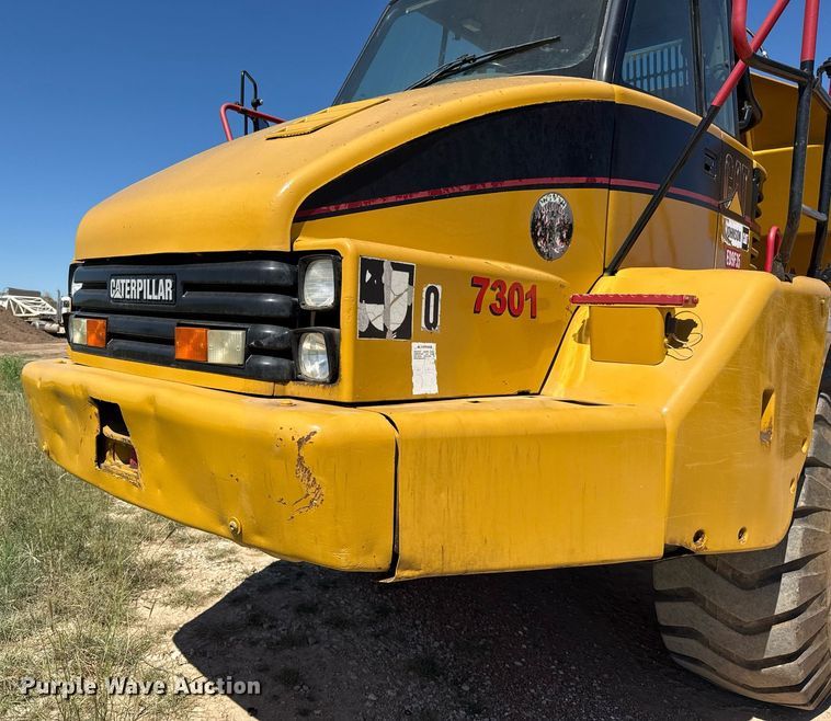 image for item EJ3080 2005 Caterpillar CAT 730 haul truck