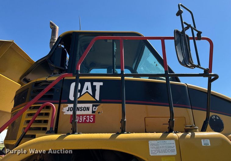 image for item EJ3080 2005 Caterpillar CAT 730 haul truck