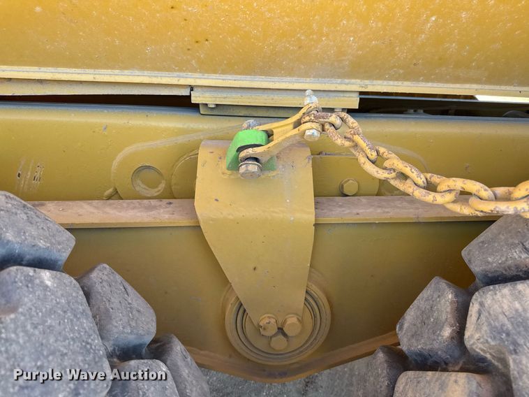 image for item EJ3080 2005 Caterpillar CAT 730 haul truck