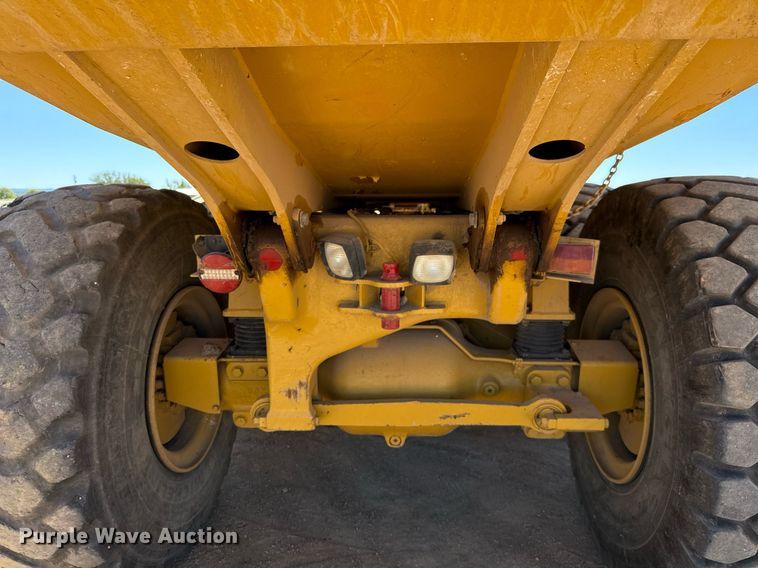 image for item EJ3080 2005 Caterpillar CAT 730 haul truck