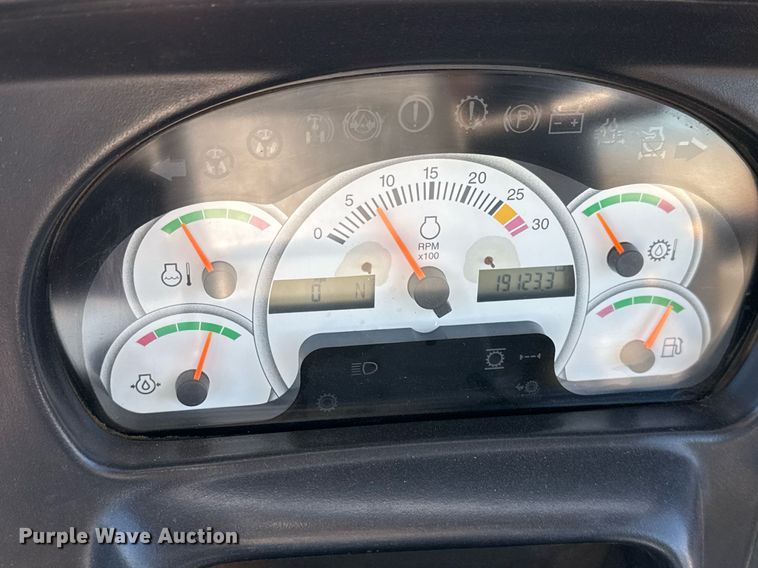 image for item EJ3080 2005 Caterpillar CAT 730 haul truck