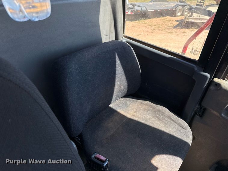 image for item EJ3080 2005 Caterpillar CAT 730 haul truck