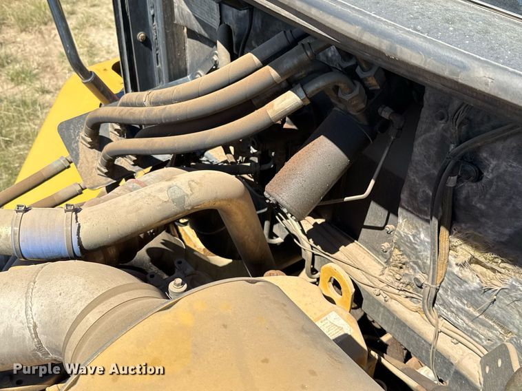 image for item EJ3080 2005 Caterpillar CAT 730 haul truck