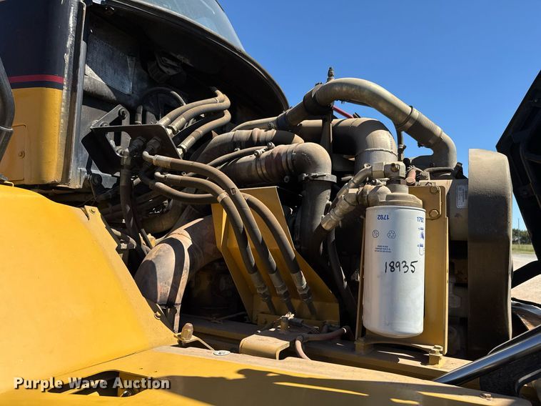 image for item EJ3080 2005 Caterpillar CAT 730 haul truck