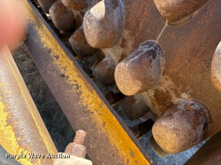 image for item EJ3084 2011 Caterpillar CP56 single drum vibratory roller