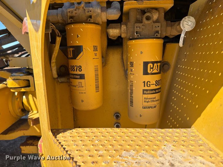 image for item EJ3084 2011 Caterpillar CP56 single drum vibratory roller