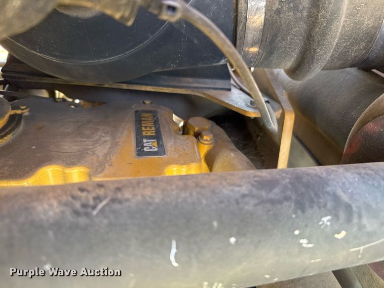 image for item EJ3084 2011 Caterpillar CP56 single drum vibratory roller