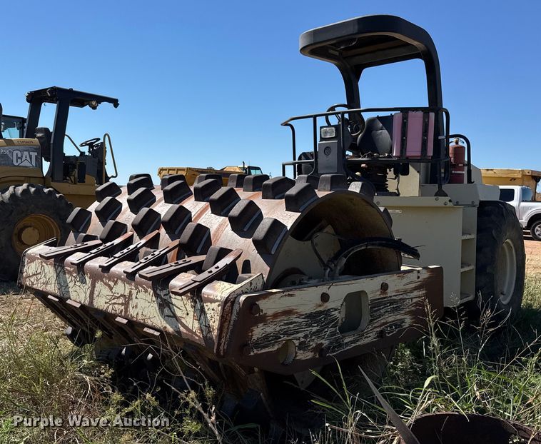 image for item EJ3085 2001 Ingersoll-Rand SD-100F PROPAC single drum roller