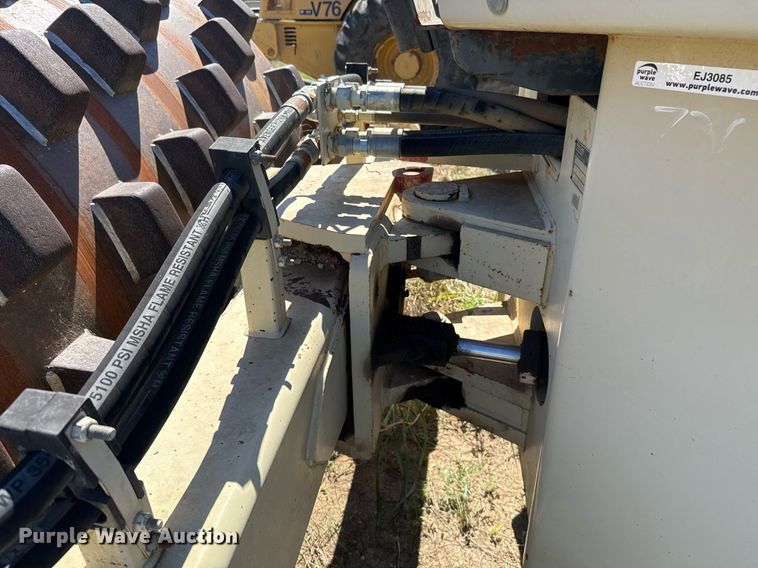 image for item EJ3085 2001 Ingersoll-Rand SD-100F PROPAC single drum roller