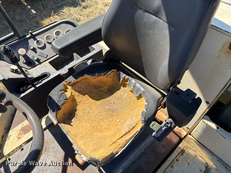 image for item EJ3085 2001 Ingersoll-Rand SD-100F PROPAC single drum roller