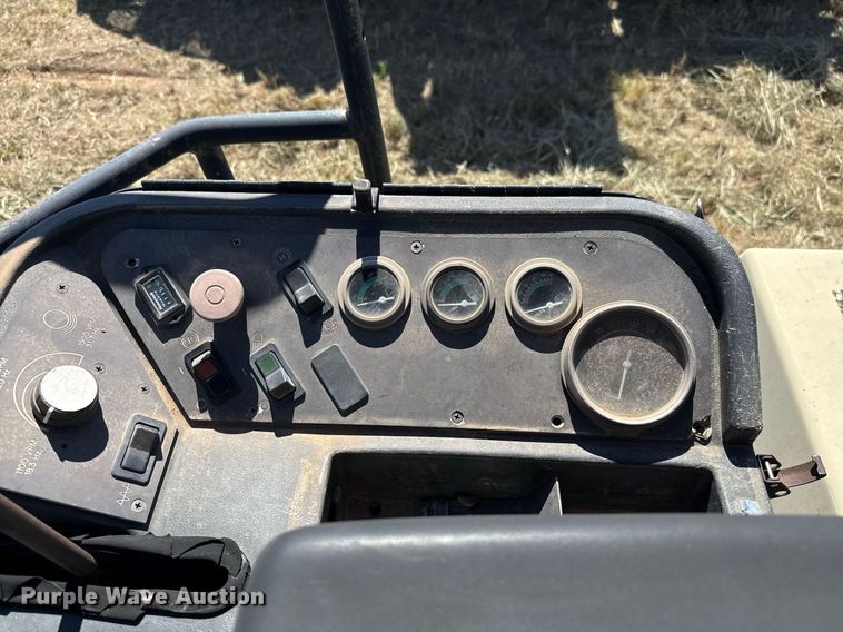 image for item EJ3085 2001 Ingersoll-Rand SD-100F PROPAC single drum roller