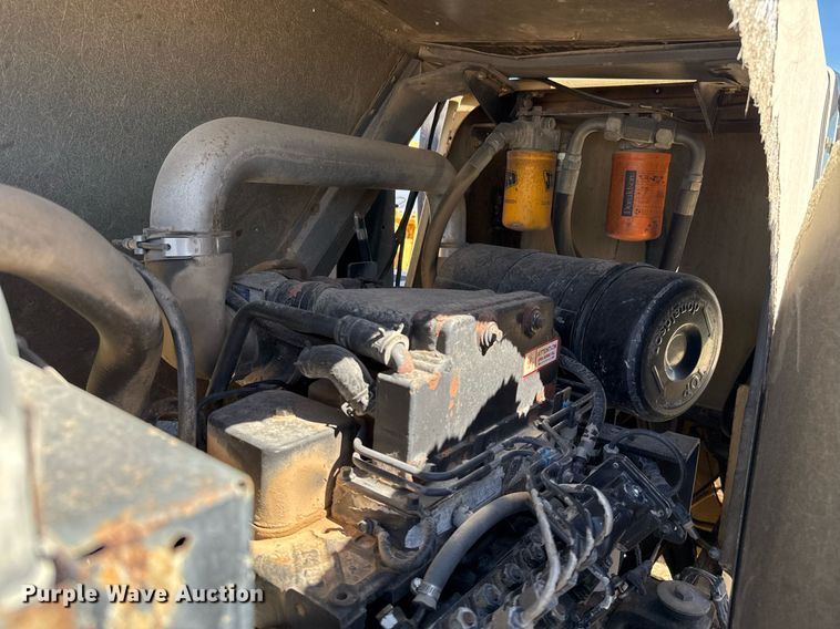 image for item EJ3085 2001 Ingersoll-Rand SD-100F PROPAC single drum roller