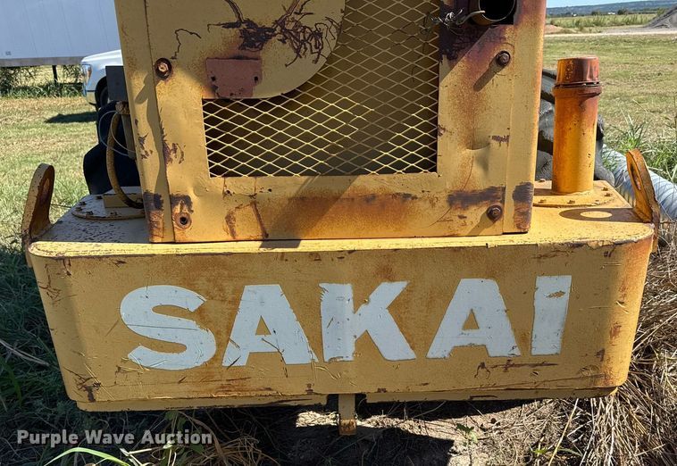 image for item EJ3086 Sakai SV70T single drum vibratory roller